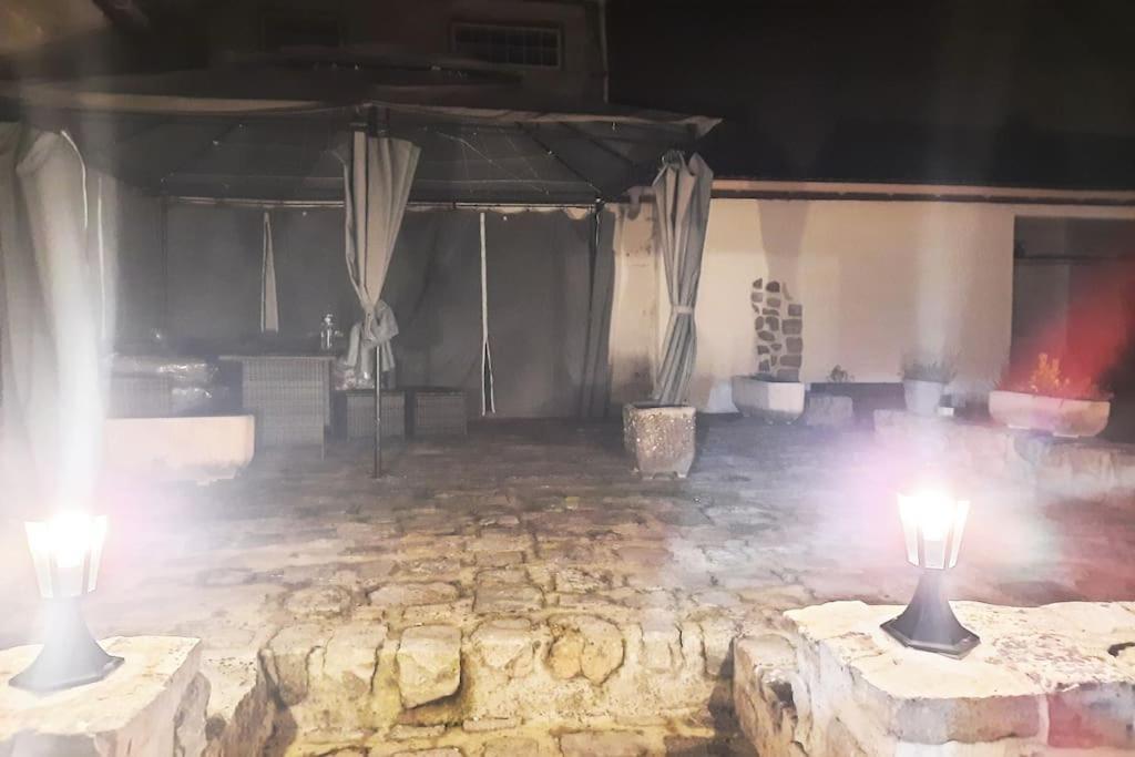 Villa Confortable Avec Jacuzzi A Chevannes Chevannes  Exterior photo